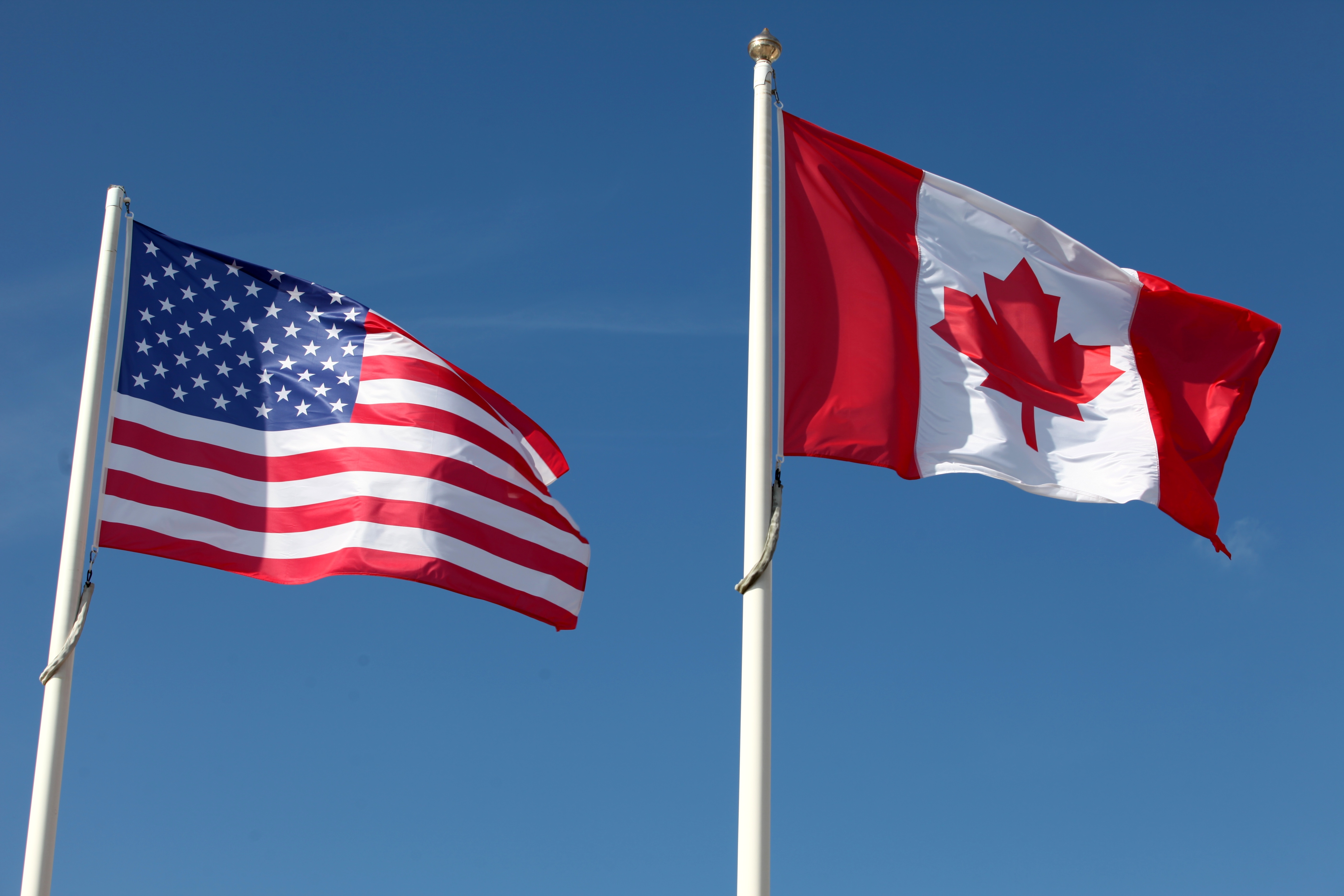 Transborder - Canada and US Flags